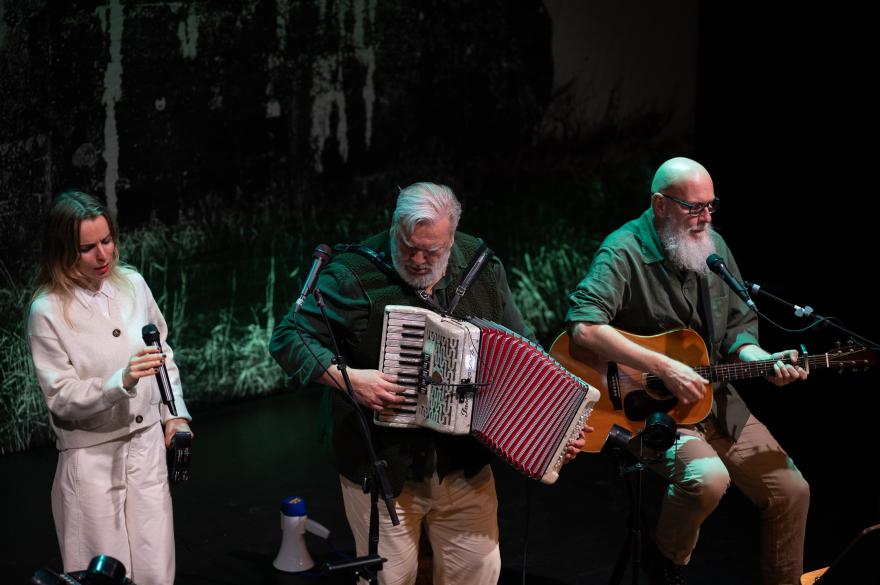 @ Dominique Brepoels