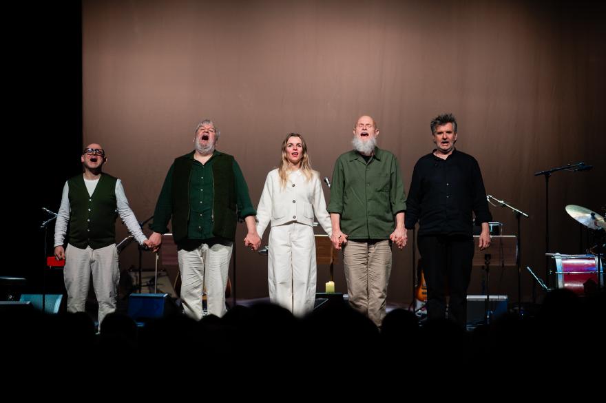 @ Dominique Brepoels